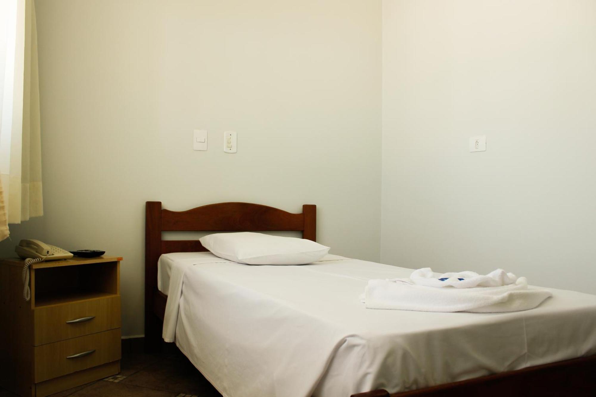 Cracco Park Hotel Curitiba Zimmer foto